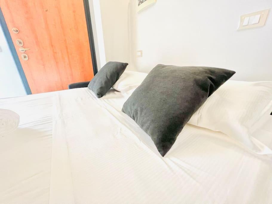 Suite Dei Fiori - Luxury Open Space 산레모 외부 사진
